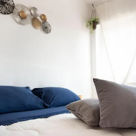 Naviglio 1 * ميلان